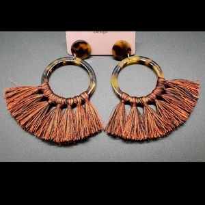 Tortoise print tassel acrylic earrings